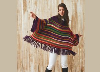 Tasseled chunky crochet poncho pattern for women